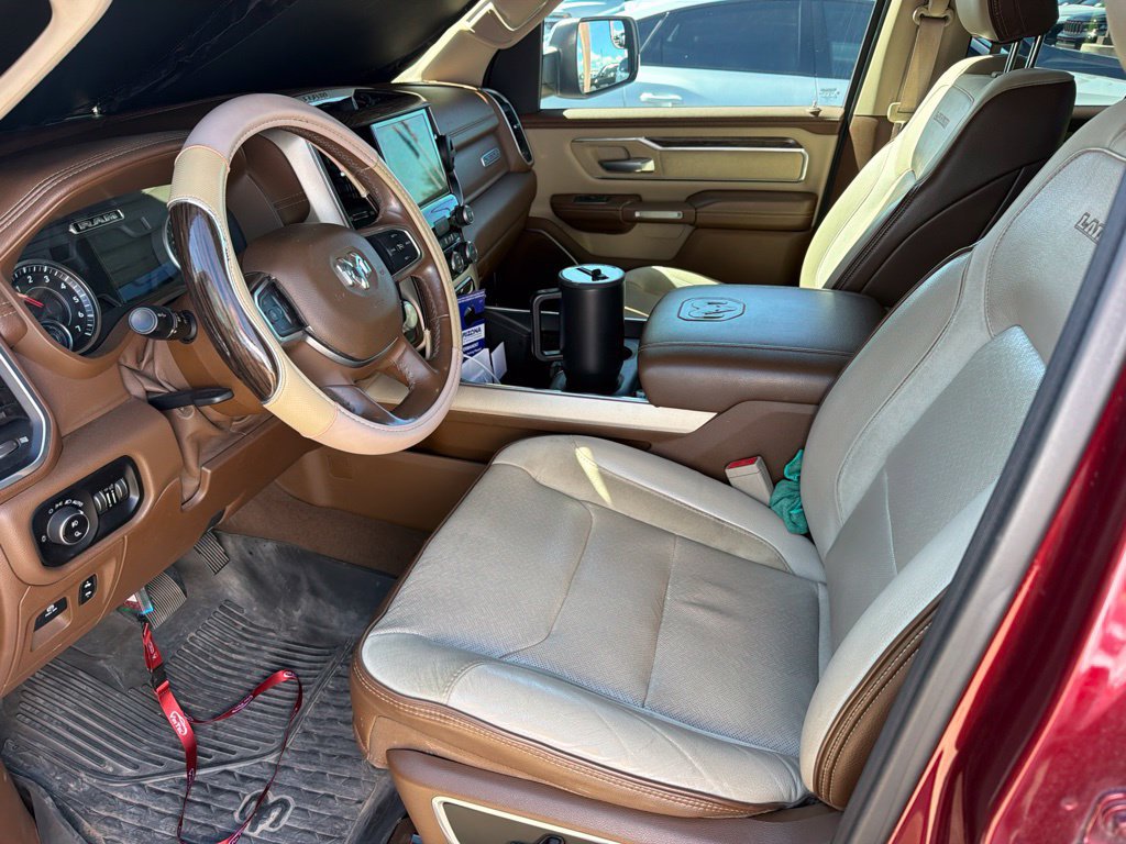 Used 2019 RAM 1500 Laramie AWD/4WD image 5
