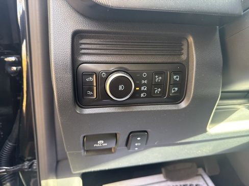 New 2026 Ford F250 Platinum image 8