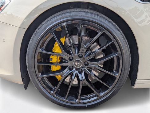 Used 2022 Maserati Ghibli Modena image 8