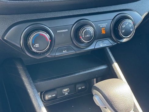 Certified 2023 Kia Forte LXS image 19