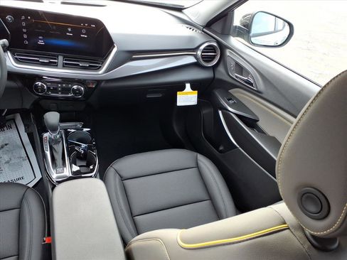 New 2026 Chevrolet Trax ACTIV w/ Driver Confidence Package image 12