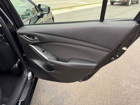 Used 2017 MAZDA MAZDA6 Sport image 18