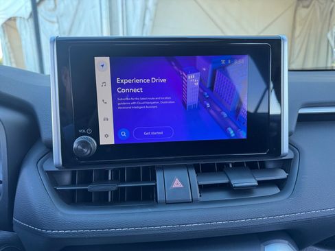 Used 2024 Toyota RAV4 XLE image 28