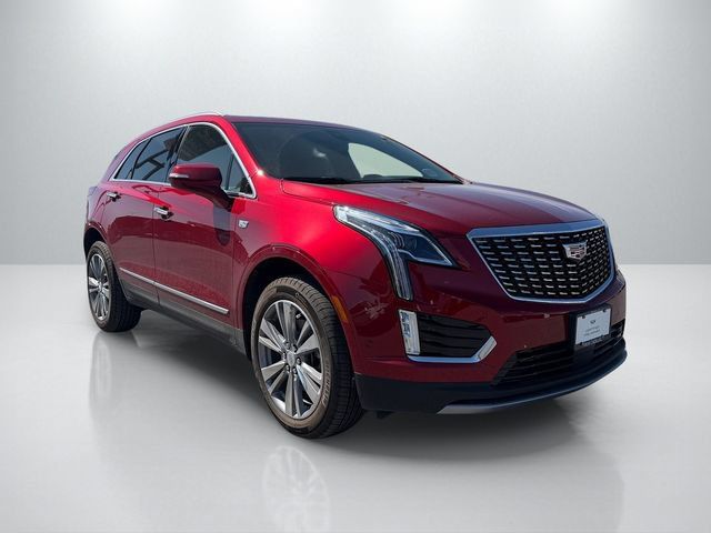 Used 2026 Cadillac XT5 Premium Luxury w/ Driver Assist Package FWD image 3