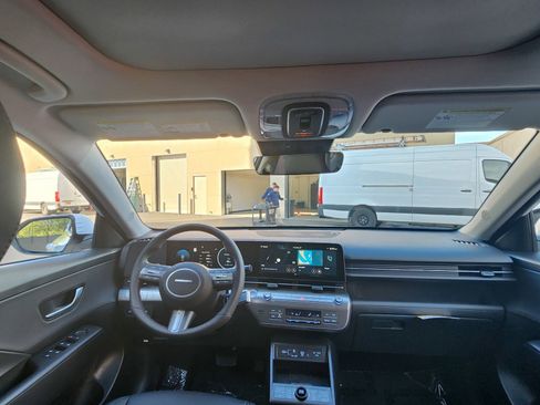 New 2026 Hyundai Kona Limited FWD image 30