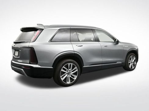 Used 2026 Cadillac Vistiq Luxury AWD/4WD image 5
