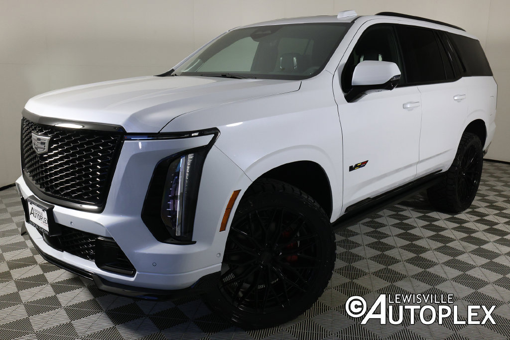 Used 2026 Cadillac Escalade V w/ LPO, ONYX Package AWD/4WD image 1