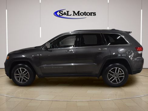 Used 2021 Jeep Grand Cherokee Limited w/ Trailer Tow Group IV AWD/4WD image 4