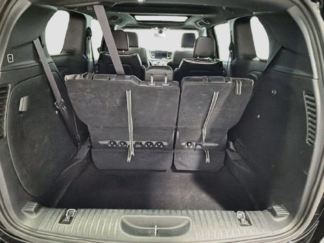 Used 2025 Chrysler Pacifica Limited FWD image 21