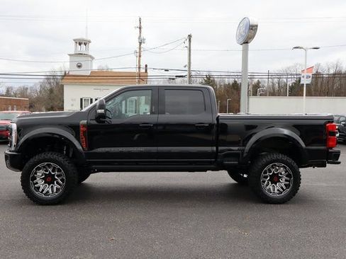 New 2026 Ford F250 Lariat w/ Black Appearance Package AWD/4WD image 16