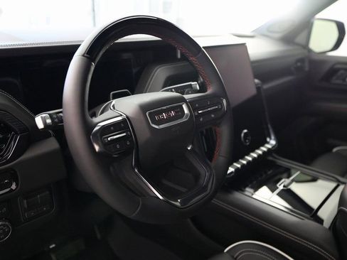 Used 2026 GMC Yukon XL AT4 Ultimate w/ LPO, Floor Liner Package image 22