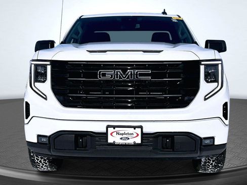 Used 2023 GMC Sierra 1500 Elevation w/ X31 Off-Road Package image 3