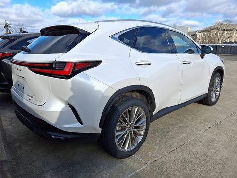 Certified 2023 Lexus NX 350 AWD w/ Luxury Package image 3