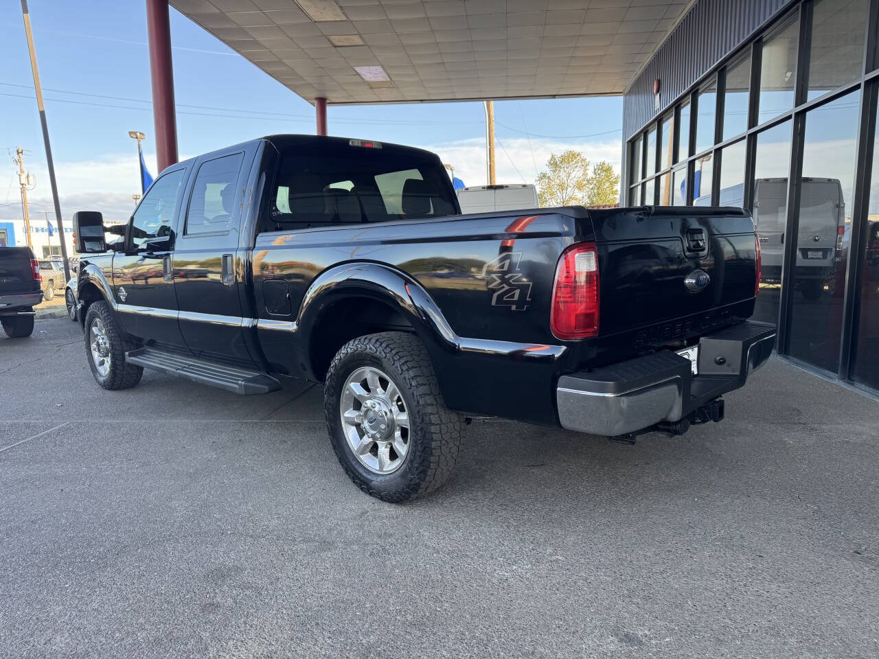 Used 2016 Ford F250 XLT AWD/4WD image 2
