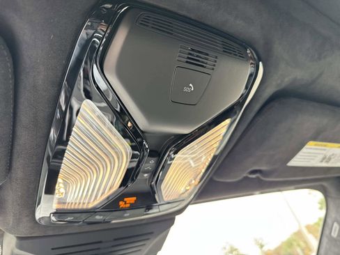 New 2026 BMW X7 xDrive40i w/ Executive Package image 34