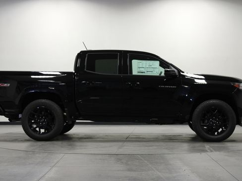 New 2026 Chevrolet Colorado Z71 w/ Technology Package AWD/4WD image 3