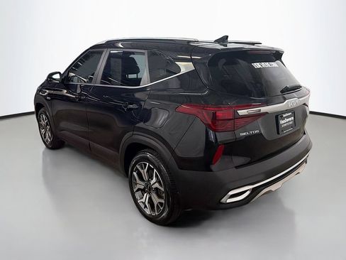 Used 2023 Kia Seltos EX AWD/4WD image 7