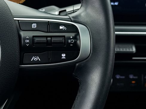 Used 2025 Kia K5 GT-Line w/ GT-Line Premium Package image 37