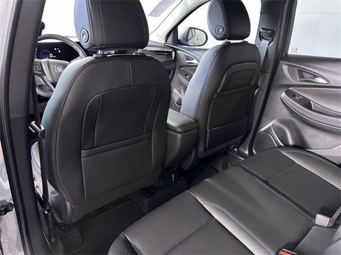 Used 2025 Buick Encore GX Sport Touring w/ Advanced Technology Package image 22