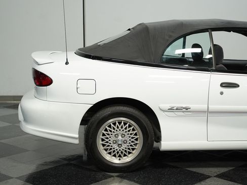 Used 1999 Chevrolet Cavalier Z24 image 23