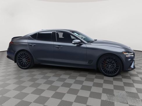 Used 2022 Genesis G70 3.3T Launch Edition image 13