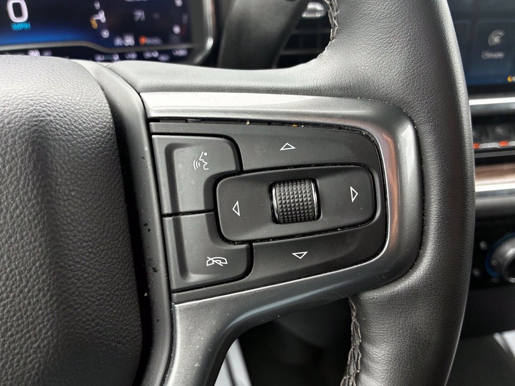 Used 2024 Chevrolet Silverado 1500 LT AWD/4WD image 14