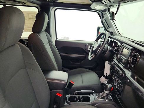 Used 2019 Jeep Wrangler Unlimited Sport image 22