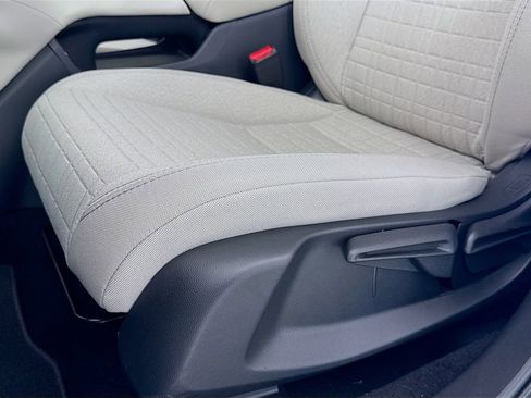 New 2026 Honda HR-V LX image 19