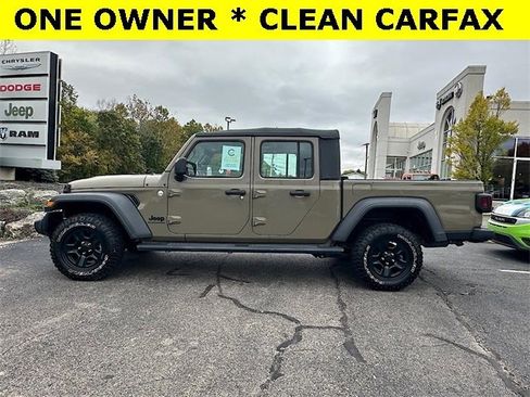 Certified 2020 Jeep Gladiator Sport image 5