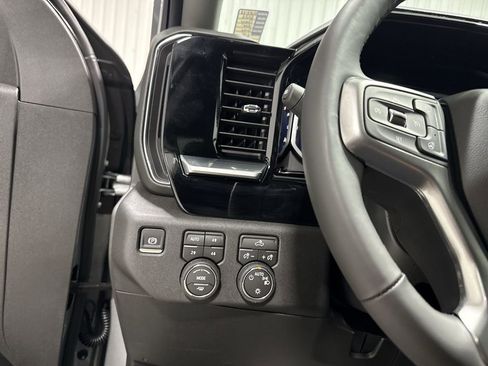 New 2026 Chevrolet Silverado 1500 LT w/ Z71 Off-Road Package image 18