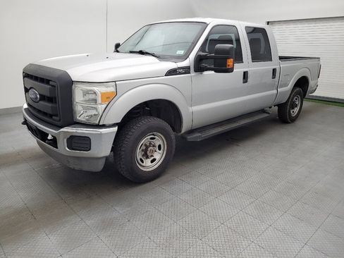 Used 2013 Ford F250 XL w/ PWR Equipment Group image 2