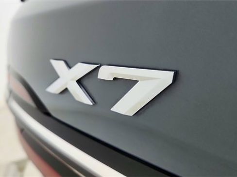 Used 2026 BMW X7 xDrive40i image 17