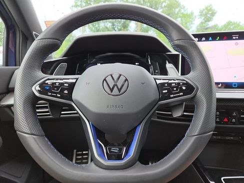 Used 2025 Volkswagen Golf R Black Edition AWD/4WD image 15