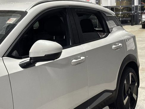 New 2025 Nissan Kicks SR w/ Illumination Package image 24