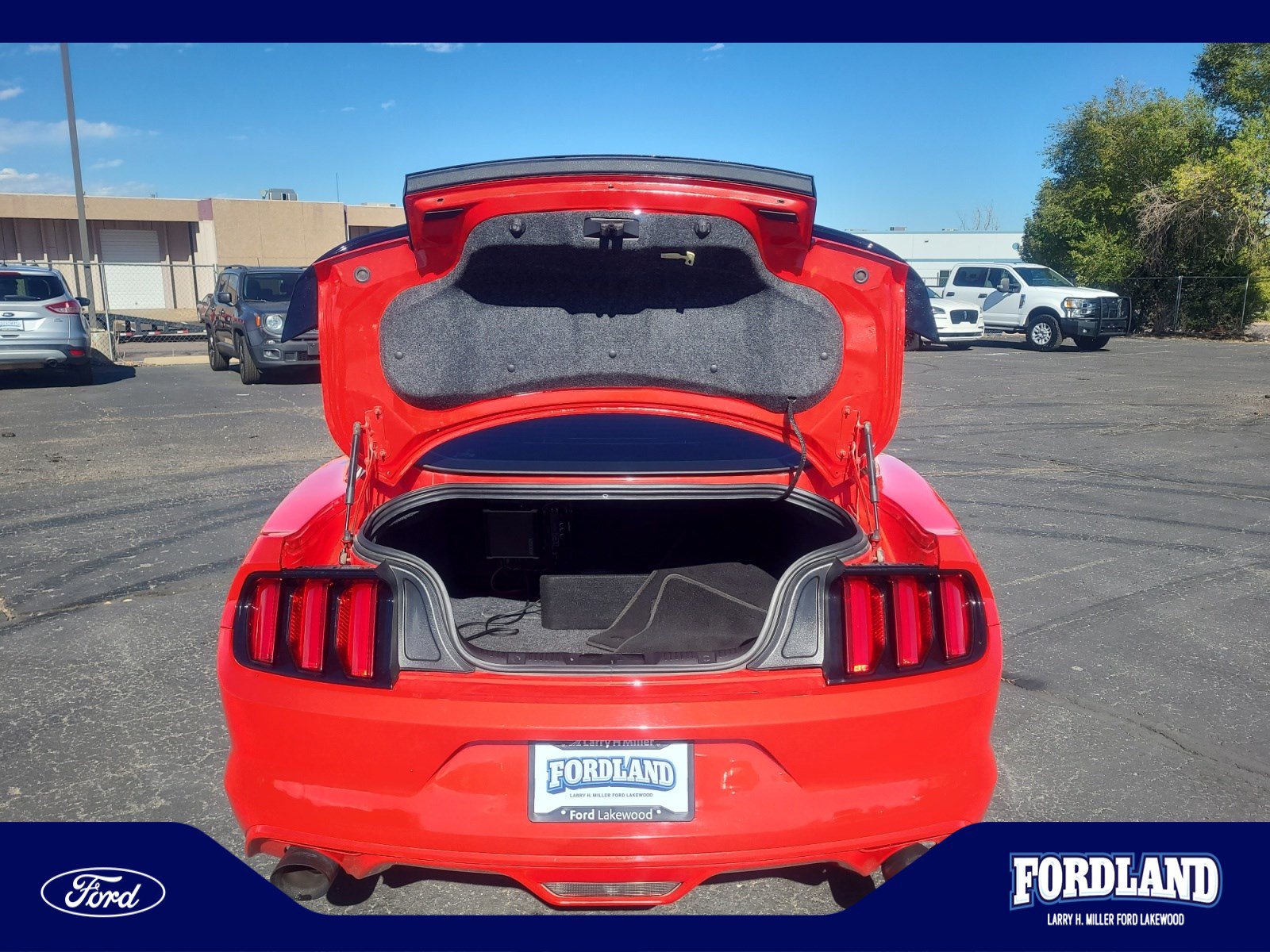 Used 2016 Ford Mustang GT w/ Black Accent Package RWD image 29