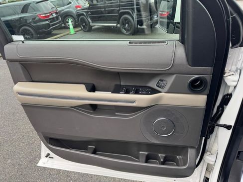 Used 2018 Ford Expedition XLT w/ Equipment Group 202A image 26