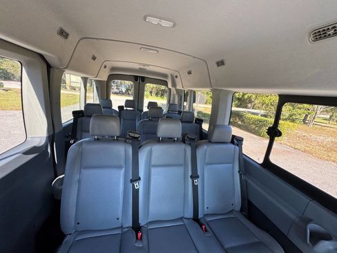Used 2019 Ford Transit 350 XL image 20