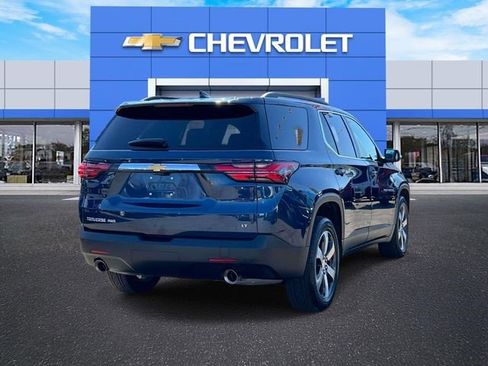 Certified 2023 Chevrolet Traverse LT w/ LT Premium Package AWD/4WD image 11
