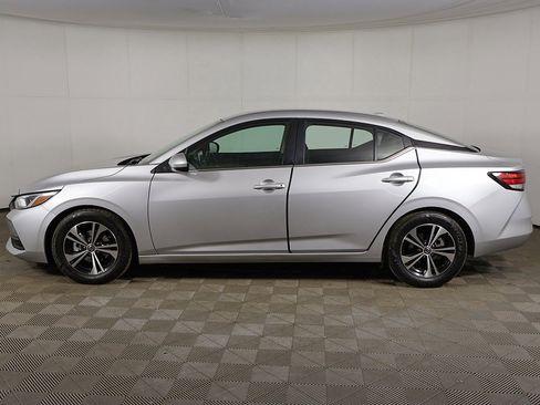 Used 2022 Nissan Sentra SV image 11