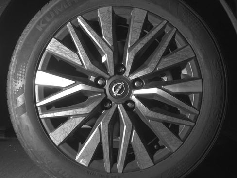 Used 2025 Nissan Altima 2.5 SV image 10