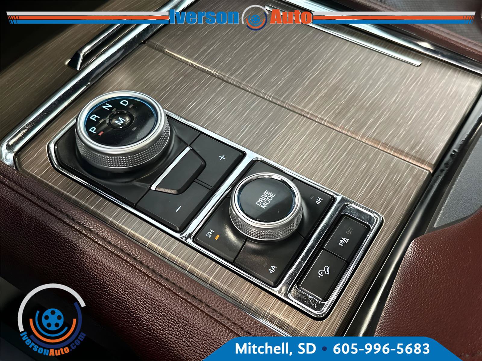 Used 2024 Ford Expedition Max Limited AWD/4WD image 27