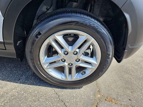 Certified 2023 Hyundai Kona SE AWD/4WD image 34