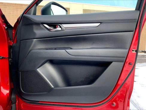 Used 2021 MAZDA CX-5 Touring image 22