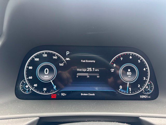 Used 2023 Hyundai Sonata SEL Plus w/ Preferred Accessory Package FWD image 6