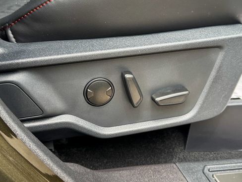 Used 2025 Ford Bronco Raptor AWD/4WD image 22