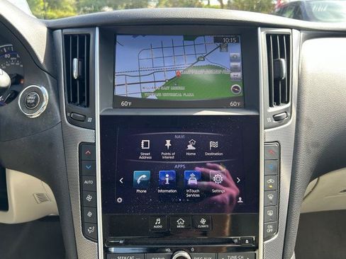 Used 2017 INFINITI Q50 Sport w/ Driver Assistance Package RWD image 12