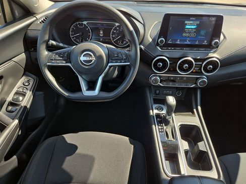 Used 2024 Nissan Sentra SV image 27