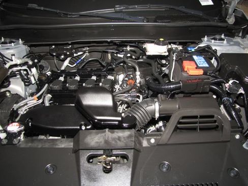 Certified 2024 Honda CR-V EX image 22