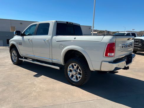 Used 2017 RAM 2500 Limited image 3