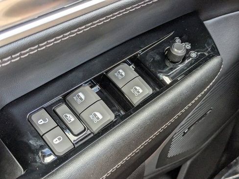 New 2026 Jeep Grand Wagoneer 2WD w/ 8-Passenger Seating Package image 26